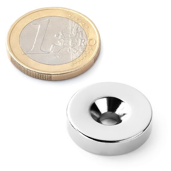 Neodymový kruhový magnet Ø 18/9,5-4,5 mm, v. 4 mm, M4, síla 4 kg